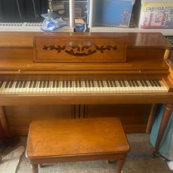 Wurlitzer Piano - Great Shape! 