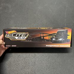Hot Wheels Collectors Elite 64 Cascadia Freightliner Car Hauler