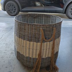 Basket / Hamper for toys or laundry