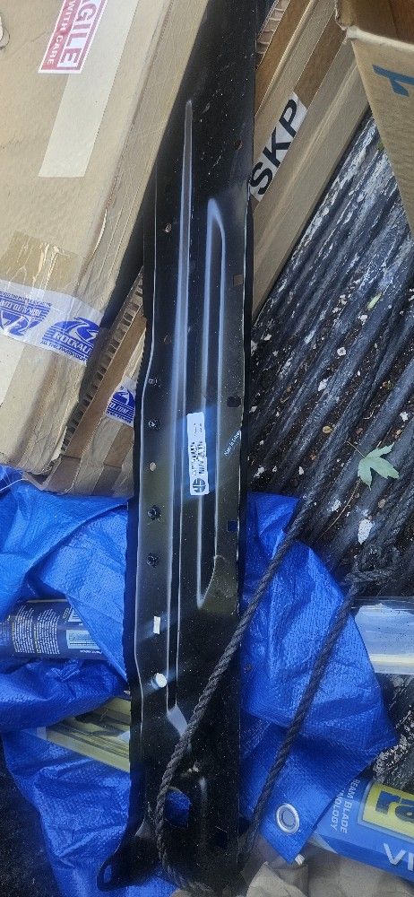 09 C300 Parts