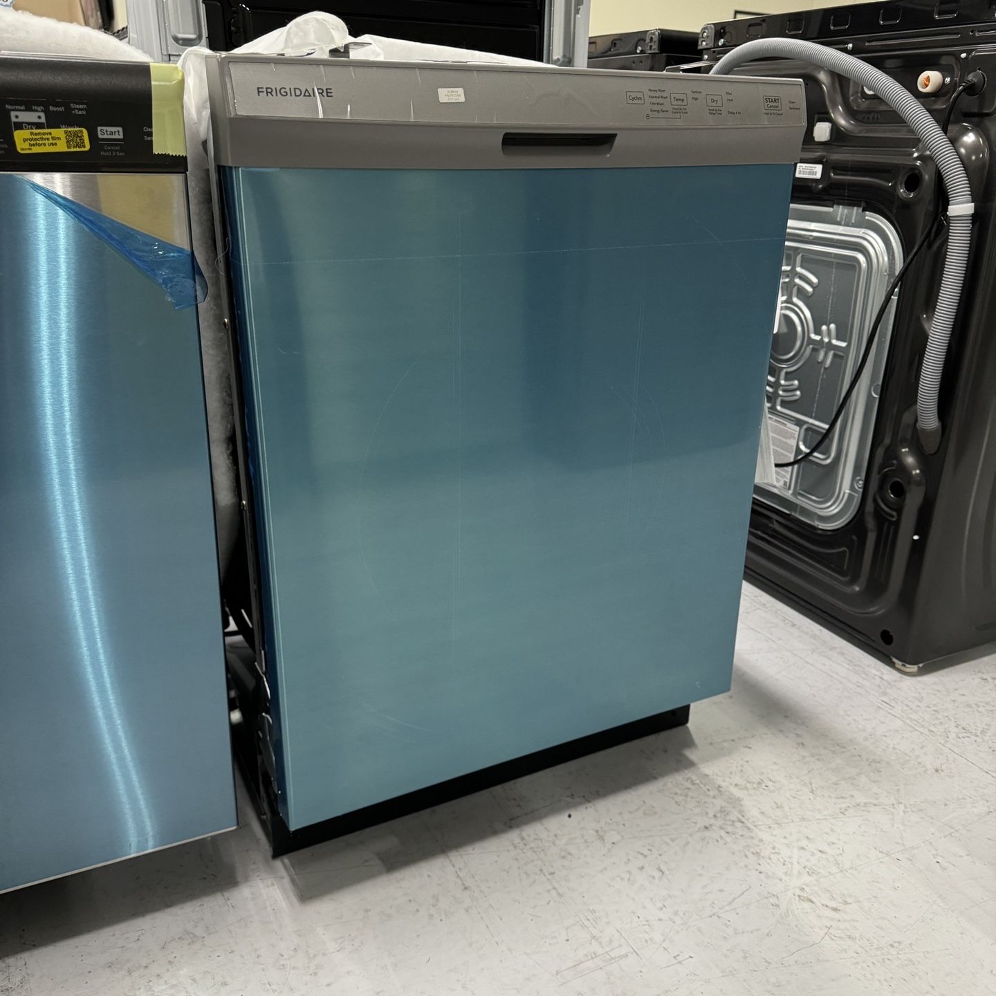 Brand New Dishwasher In Box Full Warranty