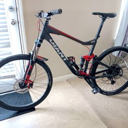 (L) 27.5 Giant XC Bike $850