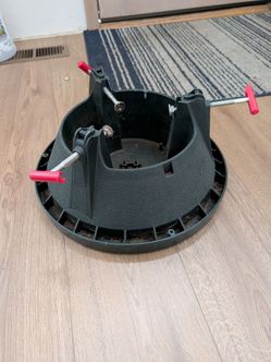 FREE Christmas Tree Stand