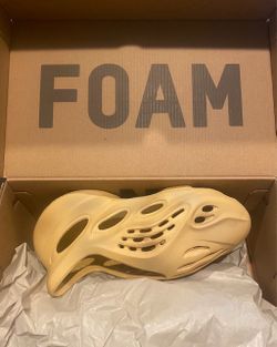 Yeezy Foam Runner