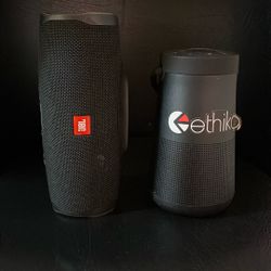 JBL or Bose speaker