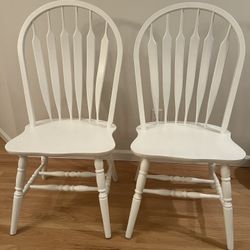 Set of 2 White Wooden Chairs