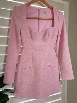 This Oh Polly Tacita Sweetheart-Neck Structured Mini Dress