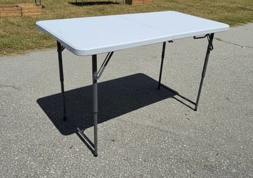 Folding Adjustable Height 48x24in Event Banquet Portable Table, Great condition. 30in tall