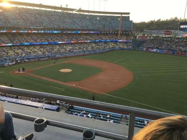 Dodgers vs Braves NLCS TUESDAY GAME TICKETS In INFIELD RESERVE 28.