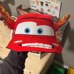 Lightning McQueen Bucket Bat 