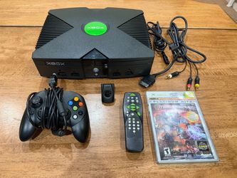 Microsoft Original Xbox Classic OG Console w/ Controller, Remote, Cords, & Game