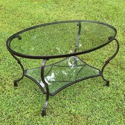 Pier 1 Wrought Iron Top And Bottom Shelf Glass Oval Coffee Table