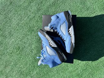 Jordan 5 UNC