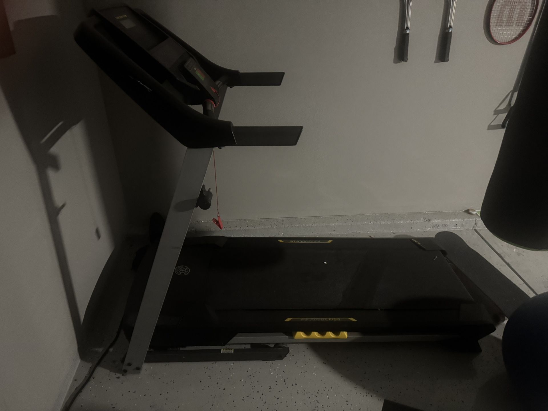 Gold’s Gym Trainer 420 treadmill