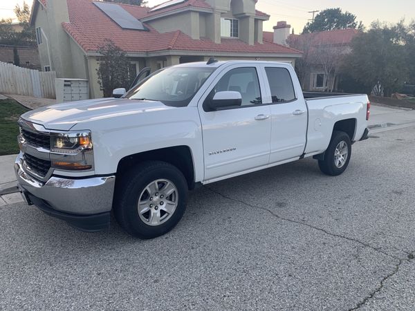 Chevrolet Silverado 1500 for Sale in Los Angeles, CA - OfferUp