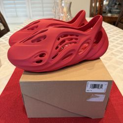 Adidas Yeezy Foamrunner Vermillion Size 14 BRAND NEW