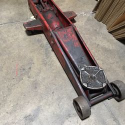 3-4 Ton Truck and Semi Hydraulic Jack, Working Condition, old still Works well,