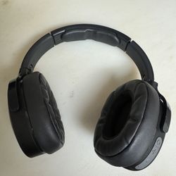 (Available Still)     Skullcandy Headphones For Sale 