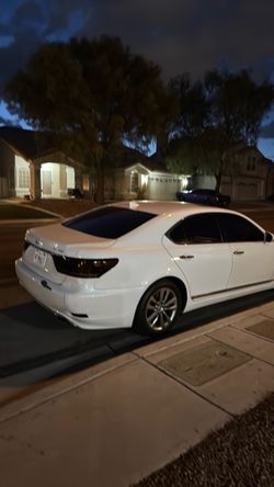 2015 Lexus LS 460