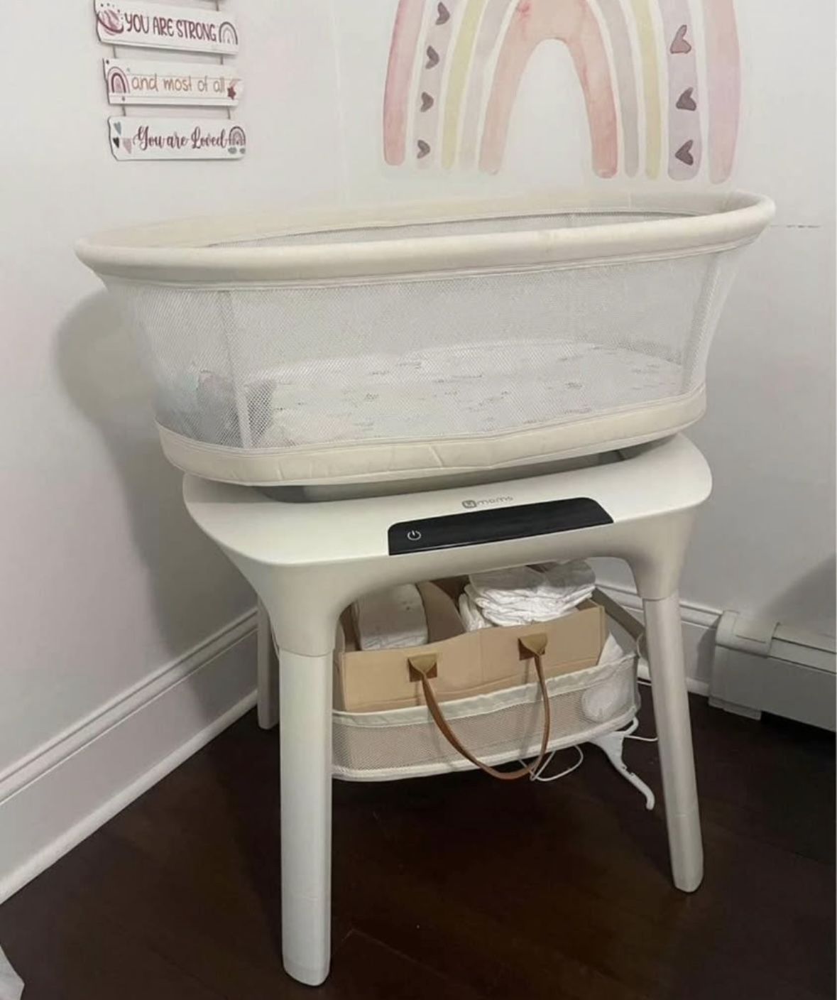 4moms mamaRoo sleep bassinet