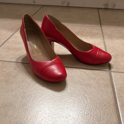 Tacones De Piel - Leather High Heels