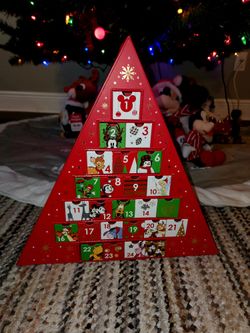 RARE Disney Advent Calendar Christmas Countdown