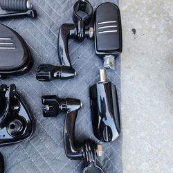 Highway pegs with brackets