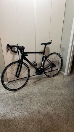 56cm Cannondale Road Bike