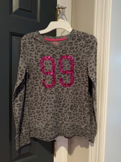 Girl size 10/12 top