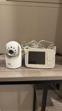 Infant optics baby monitor