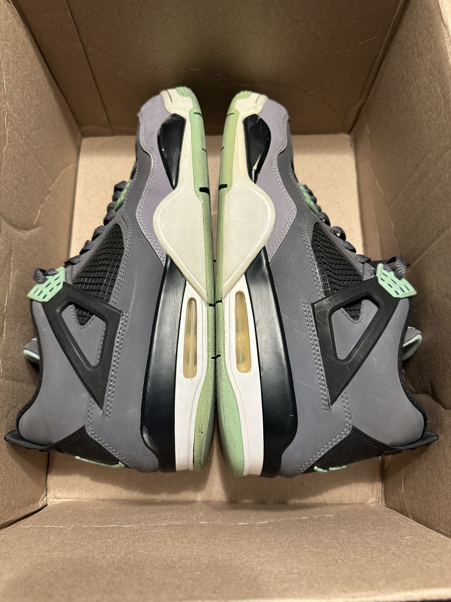 Jordan 4 Green Glow Size 12 Men’s