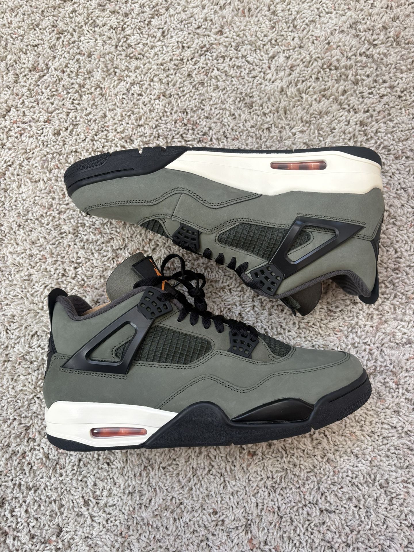 Undefeated Jordan 4 Size 12