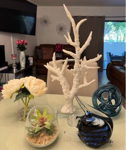 Five beautiful decorations for your home.