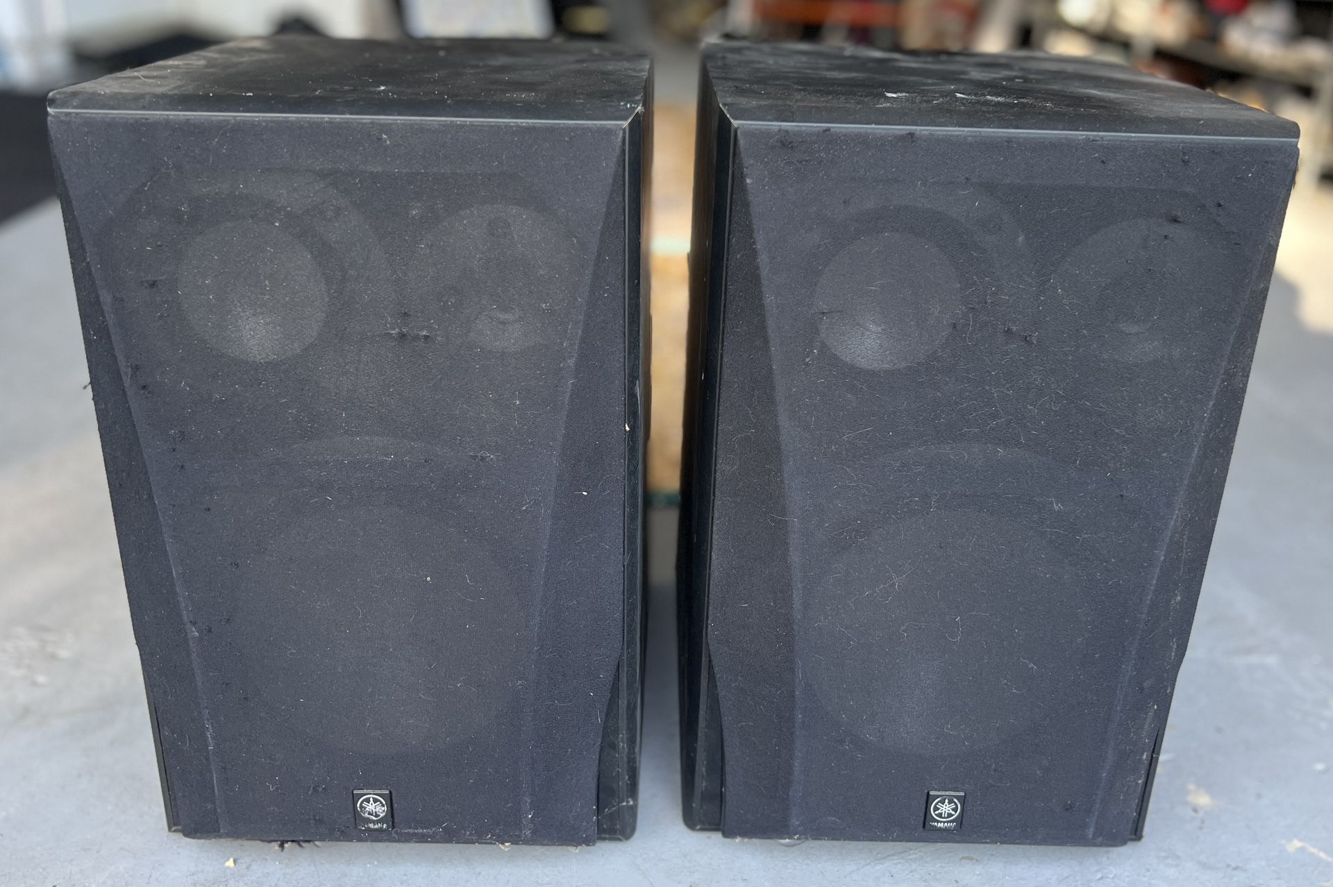 Yamaha NS-6490 3 Way Bookshelf Speaker