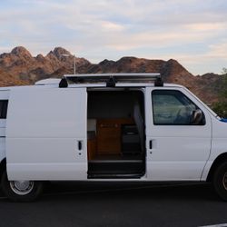 2002 Ford E-150