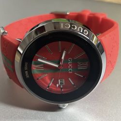 Red Gucci Watch men 600$ Pre-owned