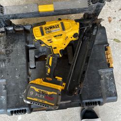 Dewalt