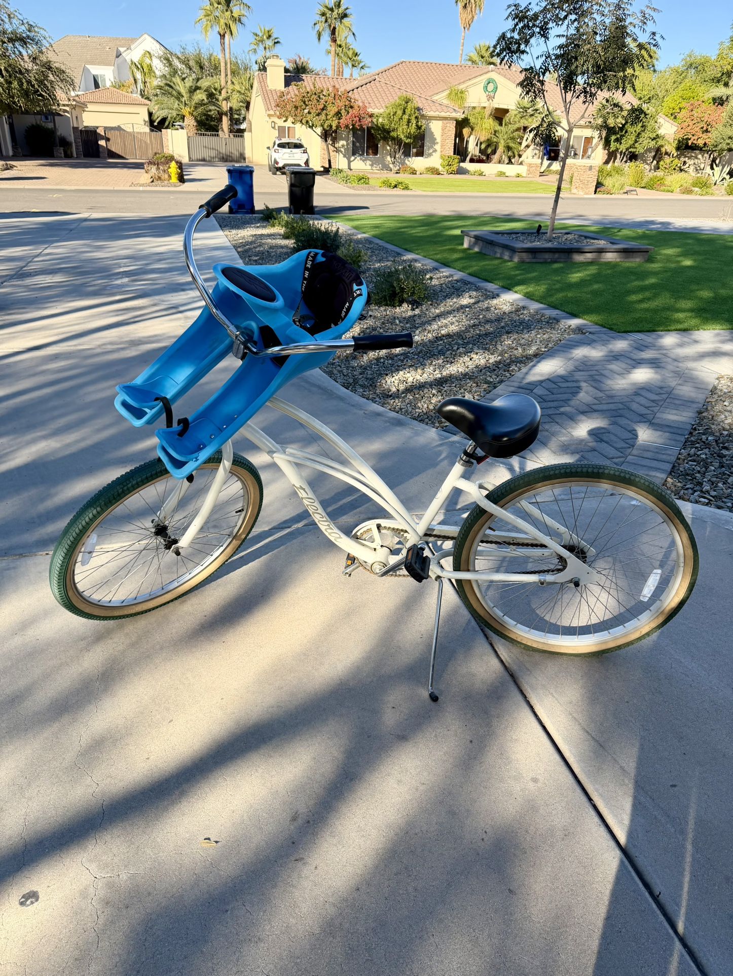 Electra Beach Cruiser Bike W/ Child Seat!