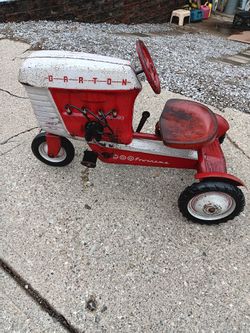 Vintage 1955 Tractor Petal Car 