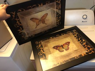 2 painting/photo frames