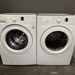 LG LARGE CAPACITY ELECTRIC WASHER & DRYER