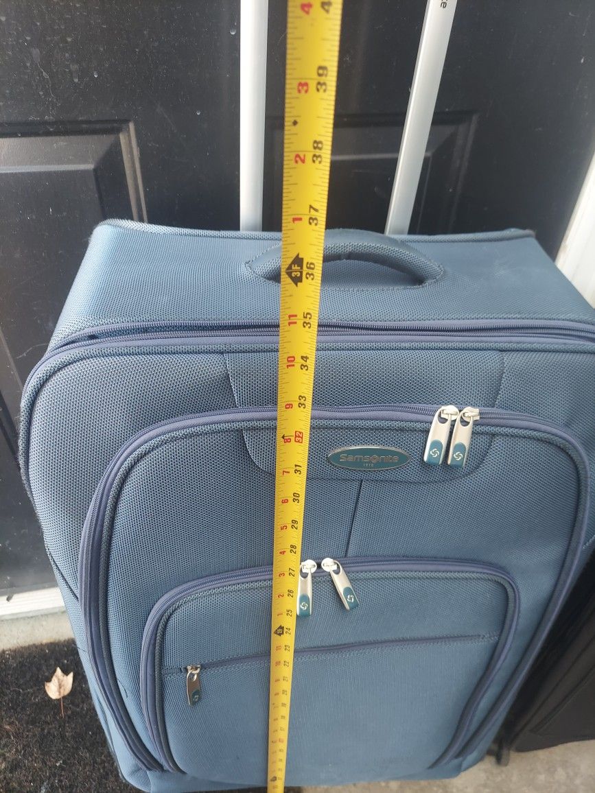 Biiig Rolling Luggage