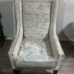 Modern Accent Chair - Minimalist Living Room Armchair - Stylish Fabric Lounge Chair