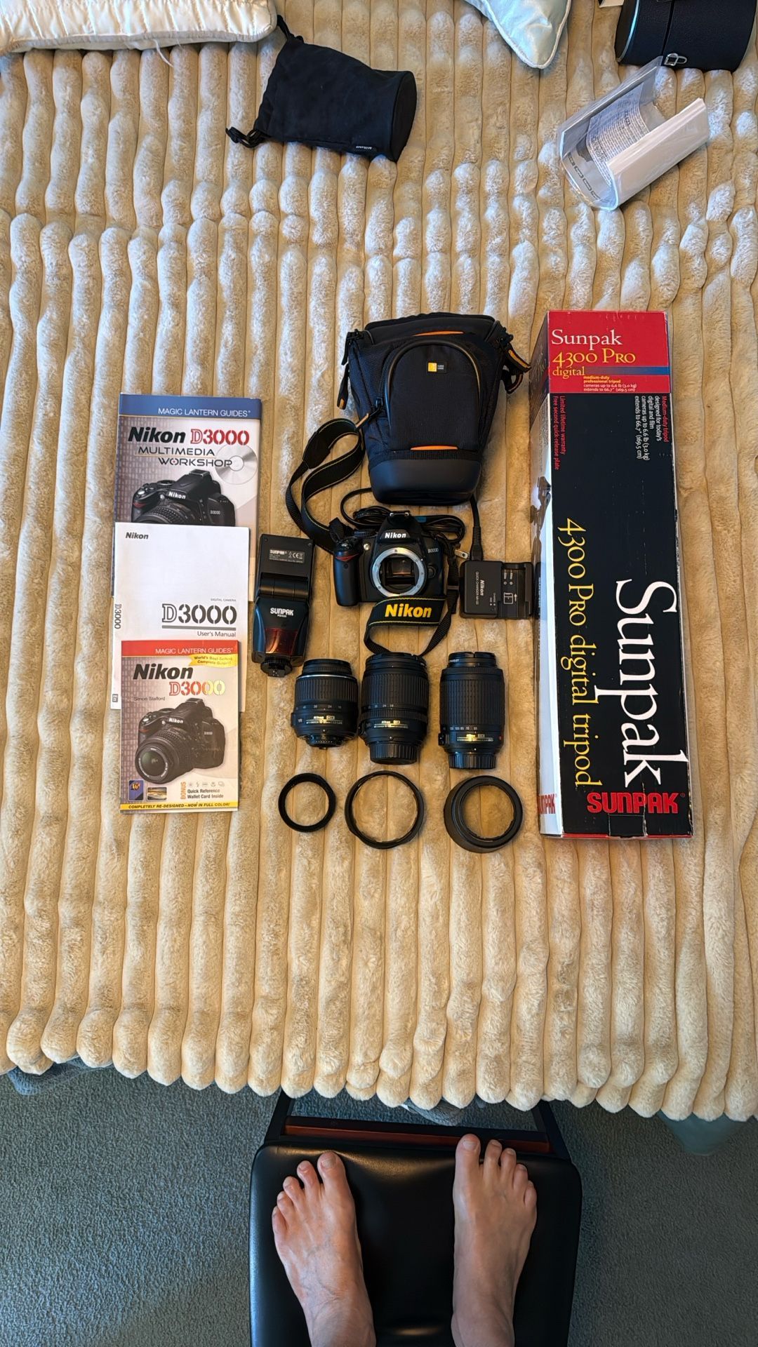 Nikon D3000 Digital Camera Package