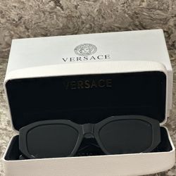 Sunglasses 