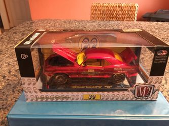 New m2 chase mooneyes camaro 1/500 made worldwide 1:24 scale