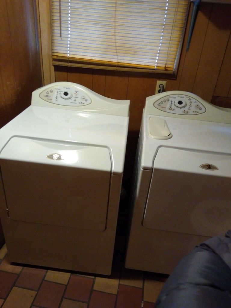 Maytag Neptune Washer & Dryer