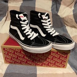 Vans High Tops Men’s 9.0 Women’s 10.5 Black Old School (Like New) Open Box