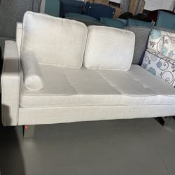 Modern Chaise Lounge