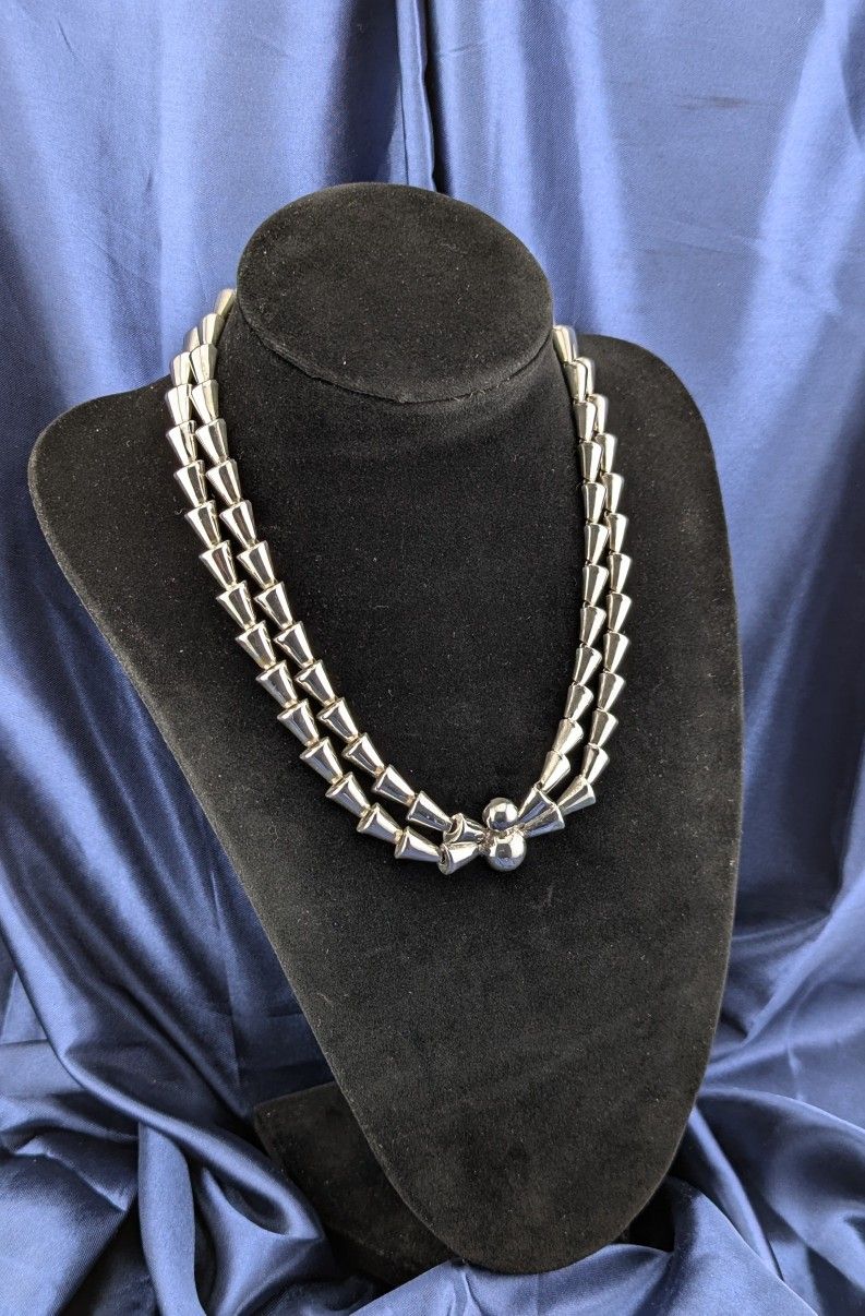 RARE Vintage 1930s Art Deco Machine Age Sterling Silver Necklace.